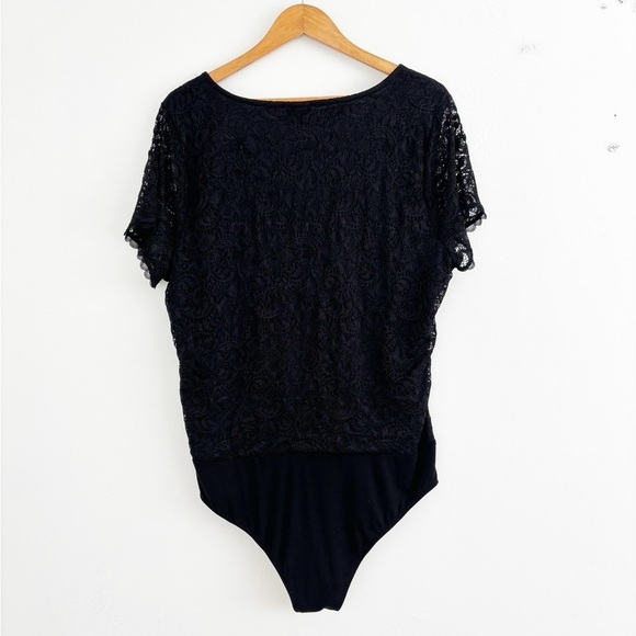 Torrid Black Lace V-Neck Short Sleeve Bodysuit Size 2X - Picture 6 of 14